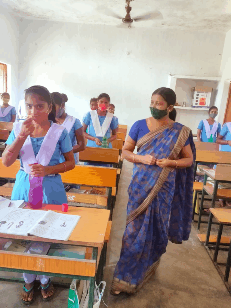 ଭବିଷ୍ୟତର ଯତ୍ନ ନେଉଛନ୍ତି: ଗୀତାଞ୍ଜଳି ପ୍ରଧାନ, ଅନେକ ଏସି/ଏସ୍‌ଟି ଝିଅଙ୍କ ମାଆ