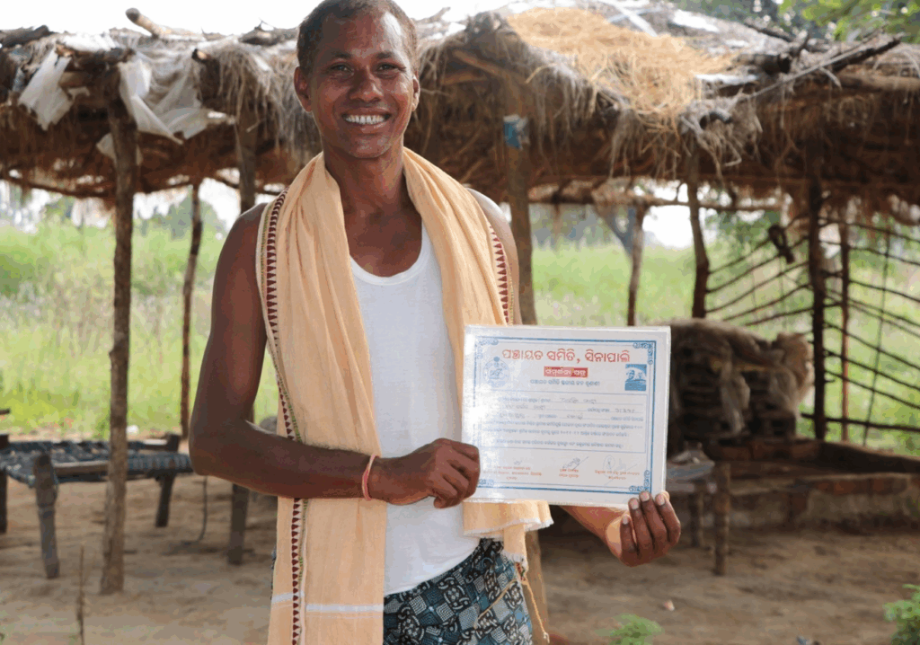 ଧାନସିଂହ ମାଝୀ: ଆମ୍ବ ଟାକୁଆ ଖାଇବାଠୁଁ କୃଷି-ଉଦ୍ୟୋଗୀ ହେବା କାହାଣୀ ପର୍ଯ୍ୟନ୍ତ |